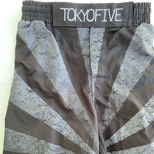 NWOT TOKYO 5 MMA shorts | size 38